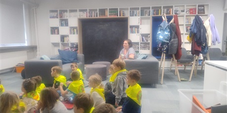Powiększ grafikę: wyjscie-do-biblioteki-na-chelmie-gr-vii-marynarze-716354.jpg