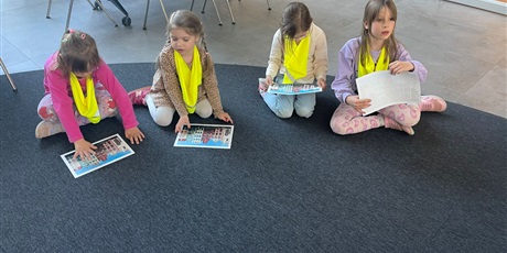 Powiększ grafikę: wyjscie-do-instytutu-kultury-miejskiej-gr-vii-bursztynki-613875.jpg