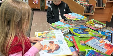 Powiększ grafikę: wyscie-konikow-morskich-gr-vi-do-biblioteki-676327.jpg