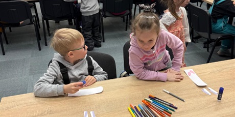 Powiększ grafikę: wyscie-konikow-morskich-gr-vi-do-biblioteki-676331.jpg