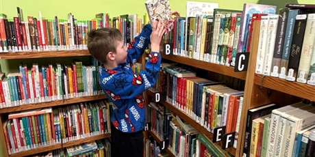 Powiększ grafikę: wyscie-konikow-morskich-gr-vi-do-biblioteki-676333.jpg