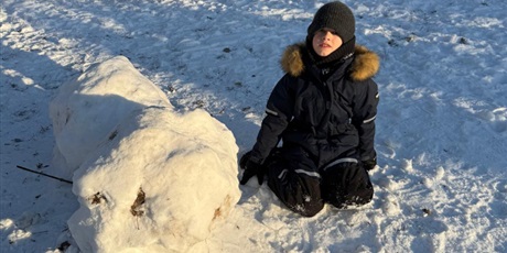 Powiększ grafikę: zabawy-na-sniegu-669434.jpg