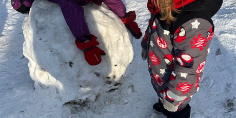 Powiększ grafikę: zabawy-na-sniegu-669442.jpg