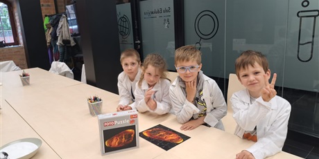 Zajęcia edukacyjne w Muzeum Bursztynu - gr. VI- Delfinki