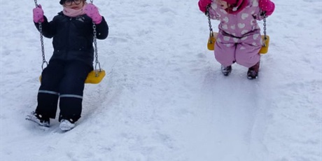 Powiększ grafikę: zimowe-zabawy-gr-iii-gdanskie-lwiatka-677504.jpg